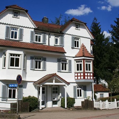 Gaestehaus Villa Lina Bad Herrenalb Exterior foto